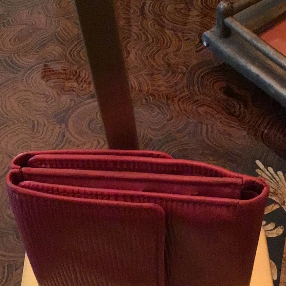 Louis Vuitton Wallet Trifold Epi Leather Red - Picture 4 of 7